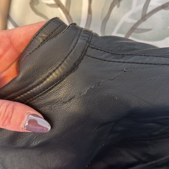 Authentic leather jacket Size M - Picture 6 of 6
